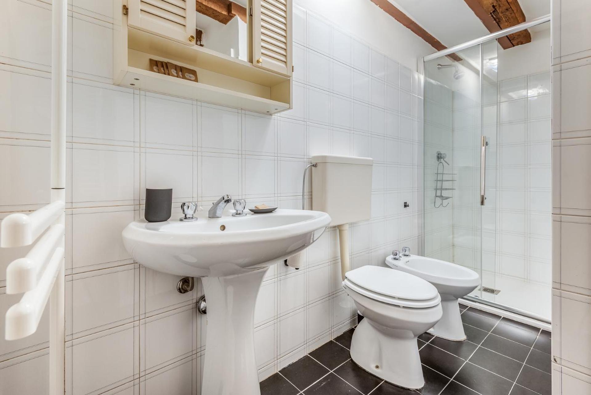 Appartamento Brand New 3 Pax Wi-fi - Darsena Via Mortara *
