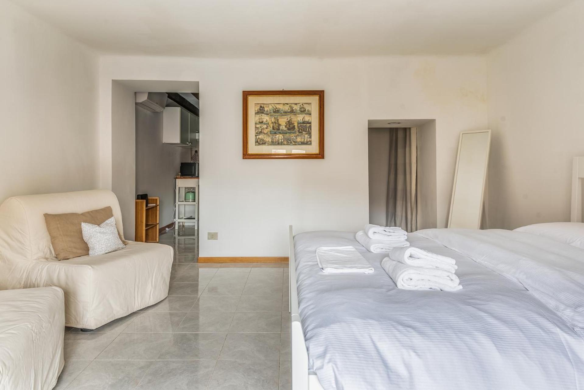 Brand New 3 Pax Wi-fi - Darsena Via Mortara